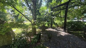 garten-der-drachensteine-09